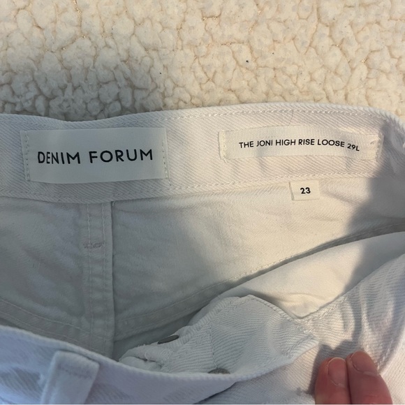 aritzia denim forum white jeans - Picture 2 of 4